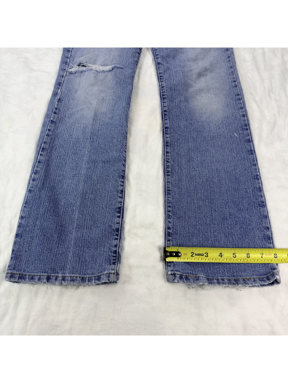 Levi's 505 Women's Jeans Size 6 M Distressed Straight Leg Y2K Faded Blue Denim - Picture 11 of 15